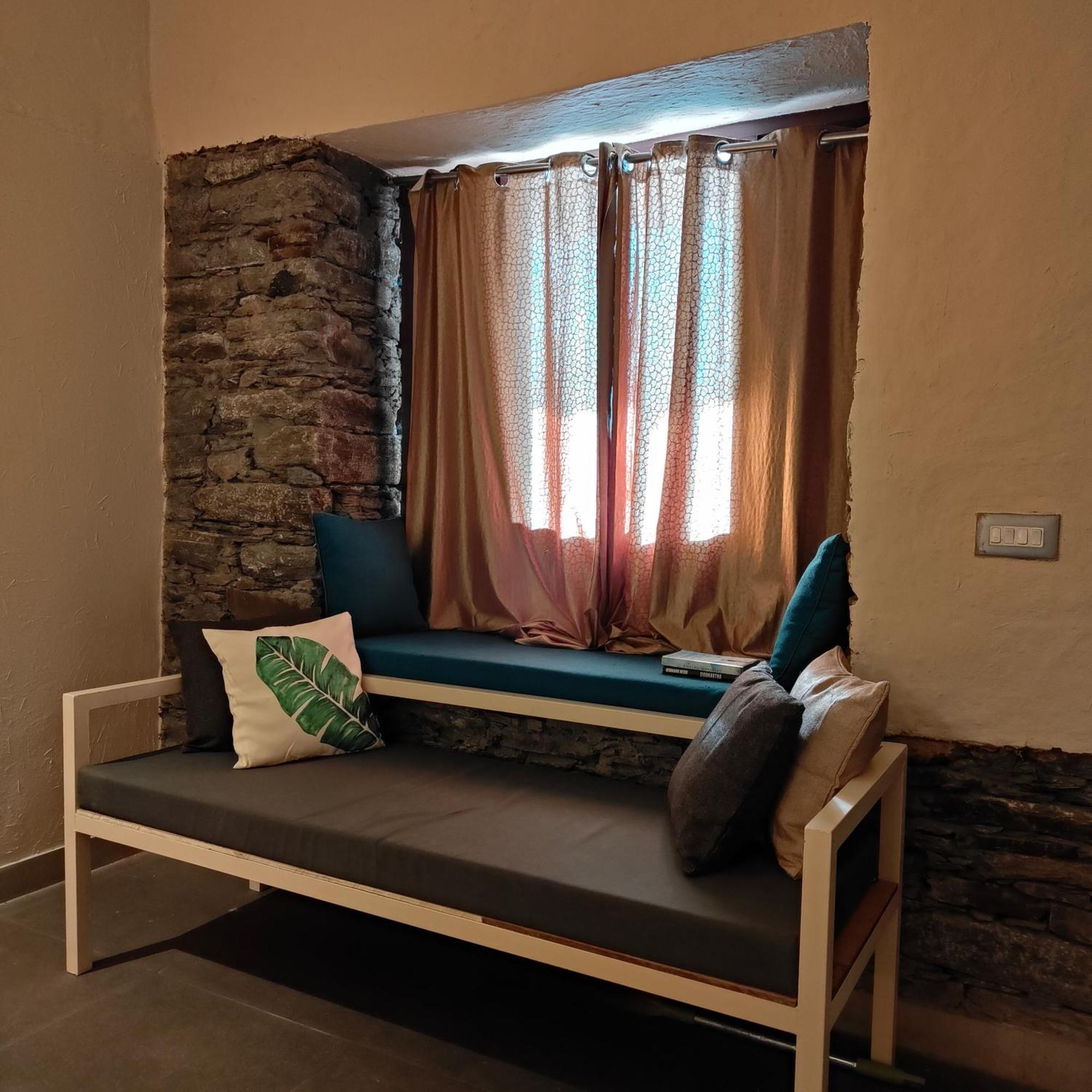 Cafe Buransh Villa Sari Dış mekan fotoğraf