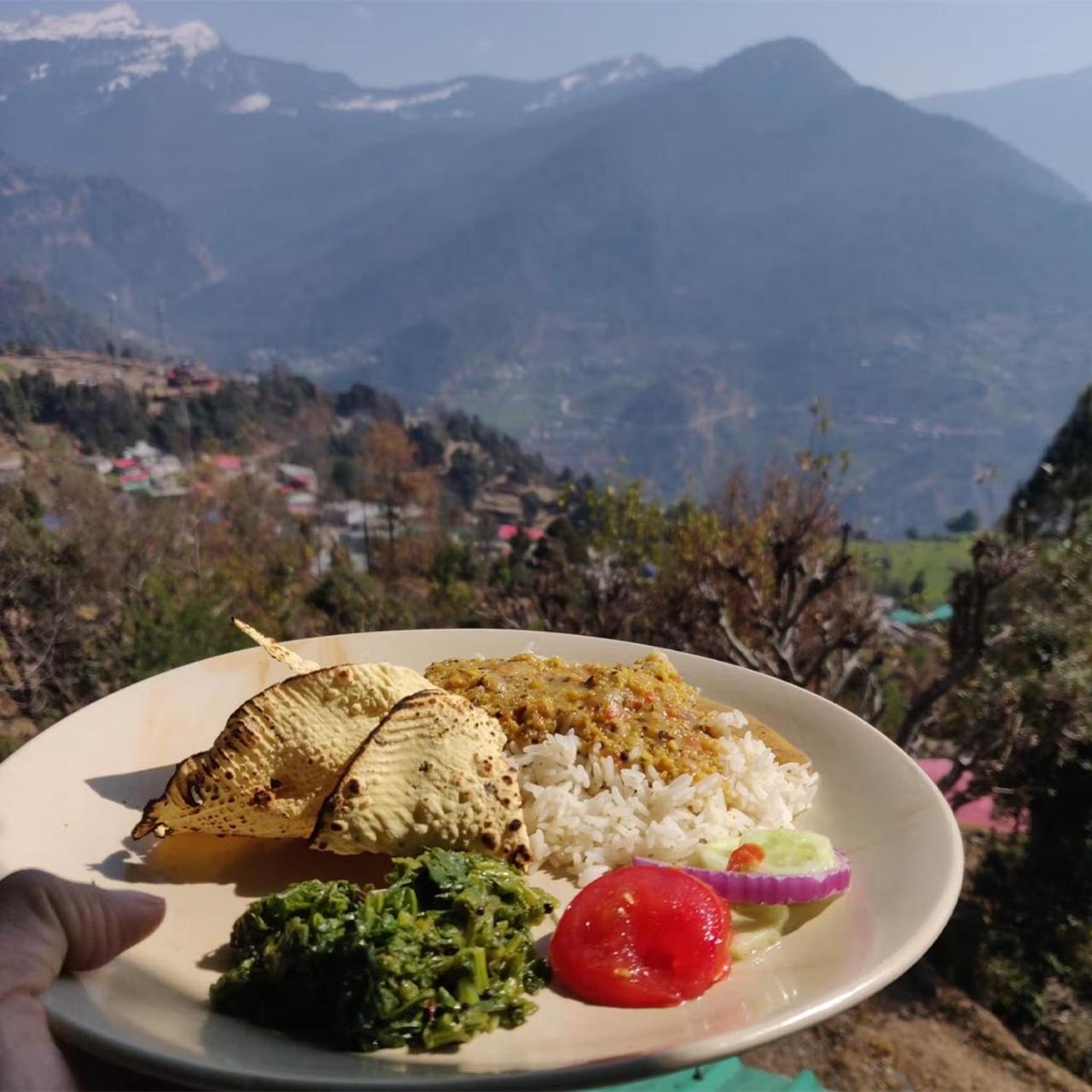 Cafe Buransh Villa Sari Dış mekan fotoğraf