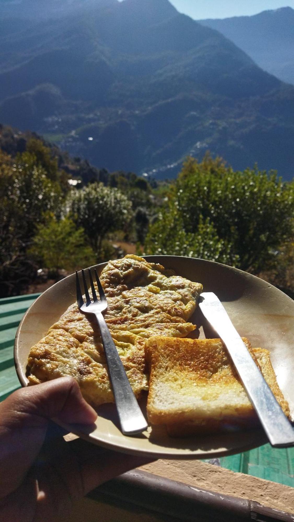 Cafe Buransh Villa Sari Dış mekan fotoğraf